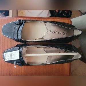 Women size 6 George Dress Shoes